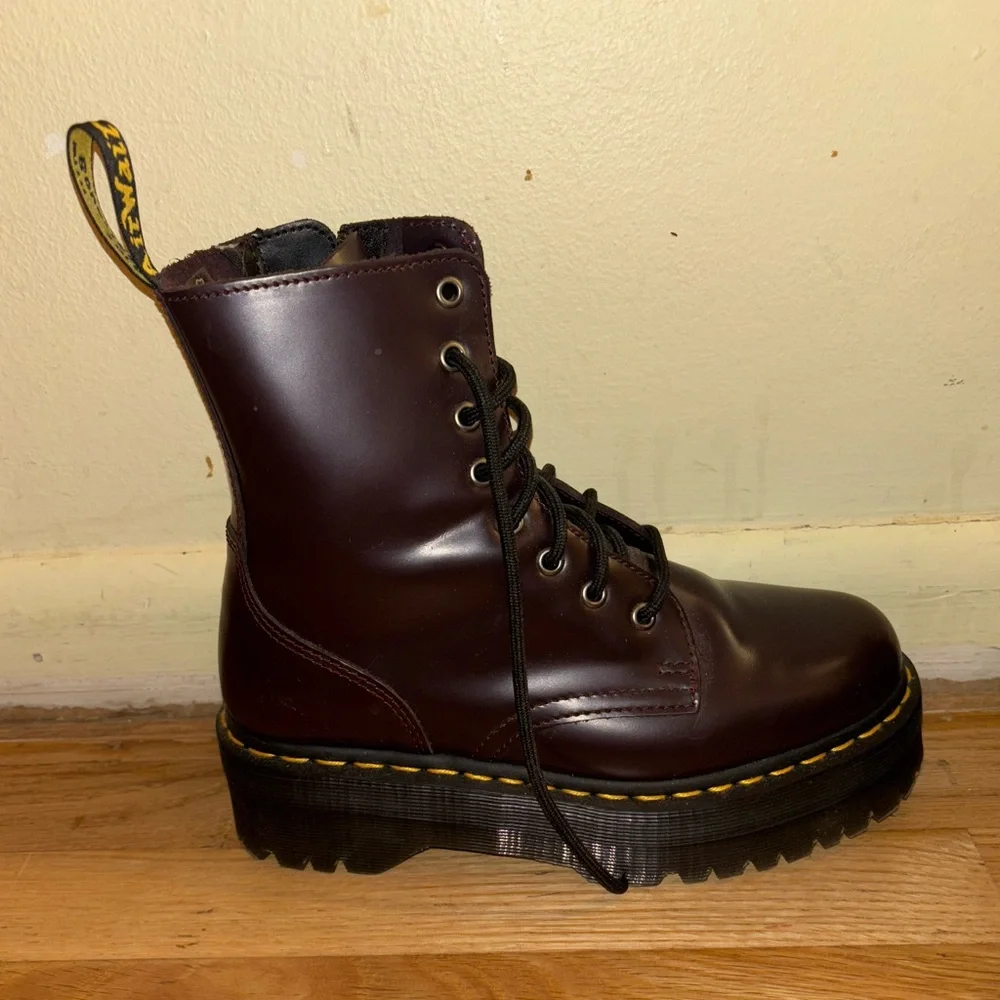 Platform Jadon Doc Martens in Burgundy Red Size 8 - Picture 5 of 10
